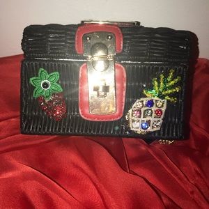 Nicole Lee woven treasure chest Crossbody